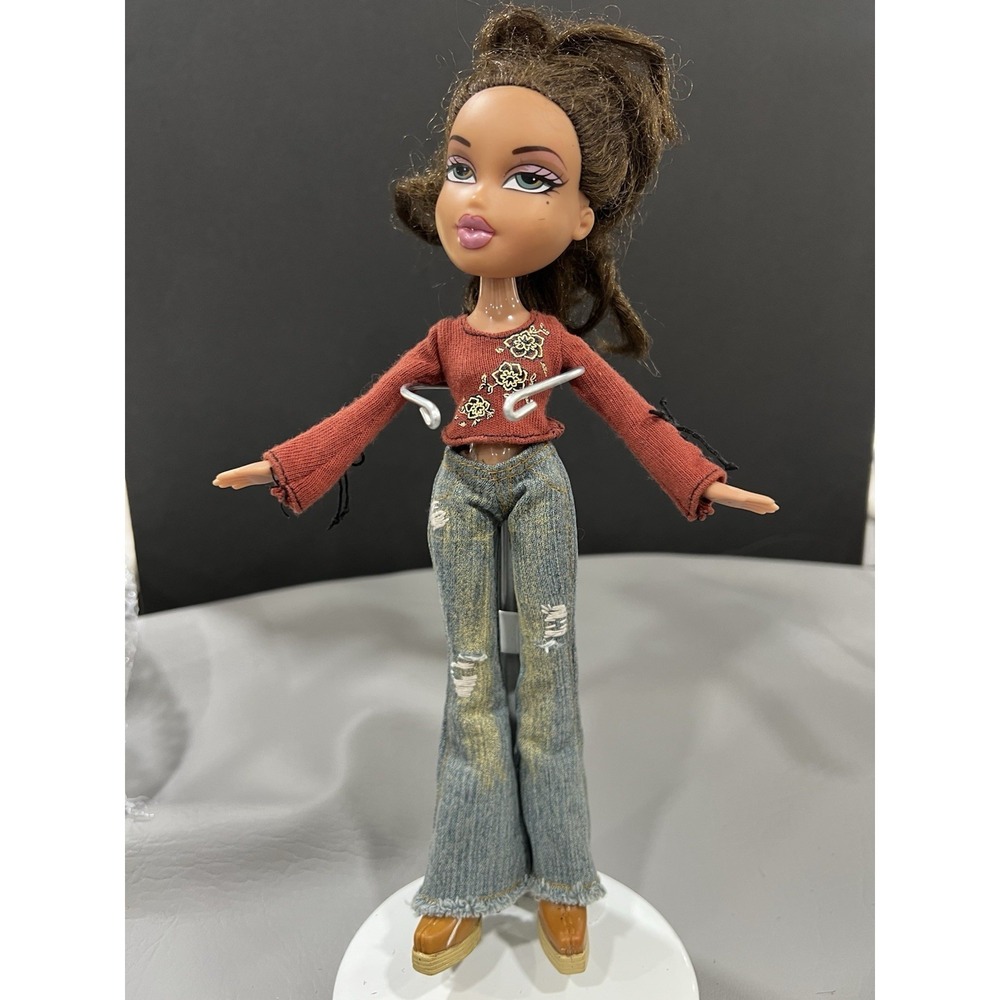 Bratz Doll Yasmin MGA Brown Hair READ DESCIPTION TLC DOLL